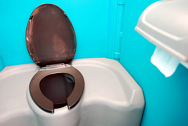 Best Luxury portable toilet rental  in Walters, OK